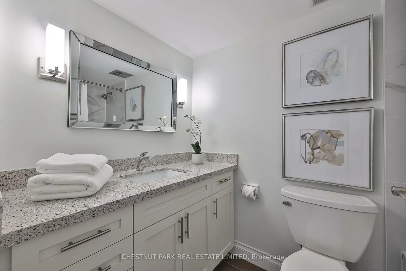 2185, Marine, 1001 - BR Bronte, Oakville