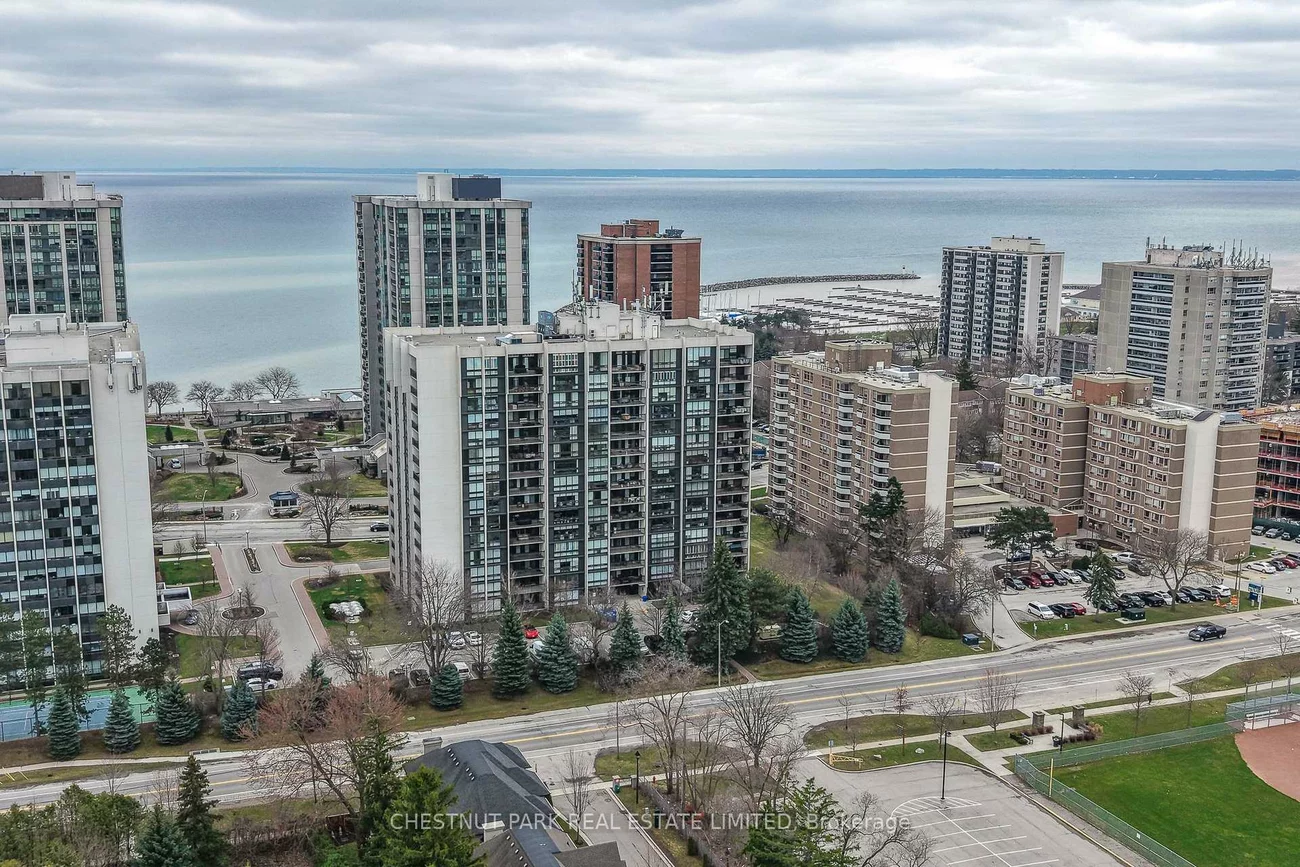 2185, Marine, 1001 - BR Bronte, Oakville