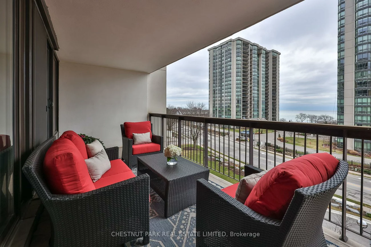 2185, Marine, 1001 - BR Bronte, Oakville