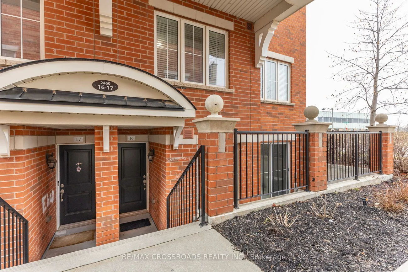 2460, Post, 1015 - RO River Oaks, Oakville