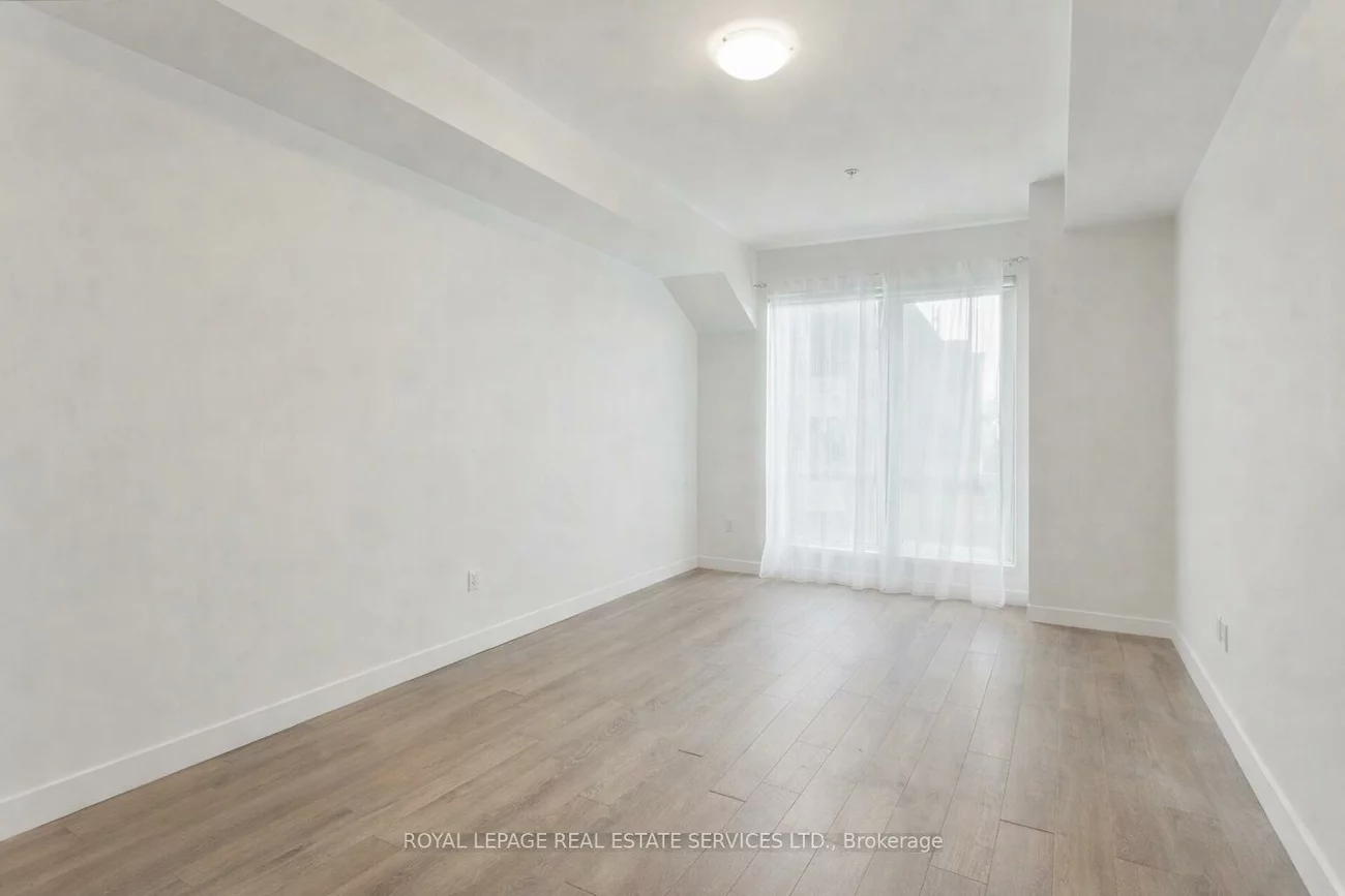 150, Oak Park, 1015 - RO River Oaks, Oakville