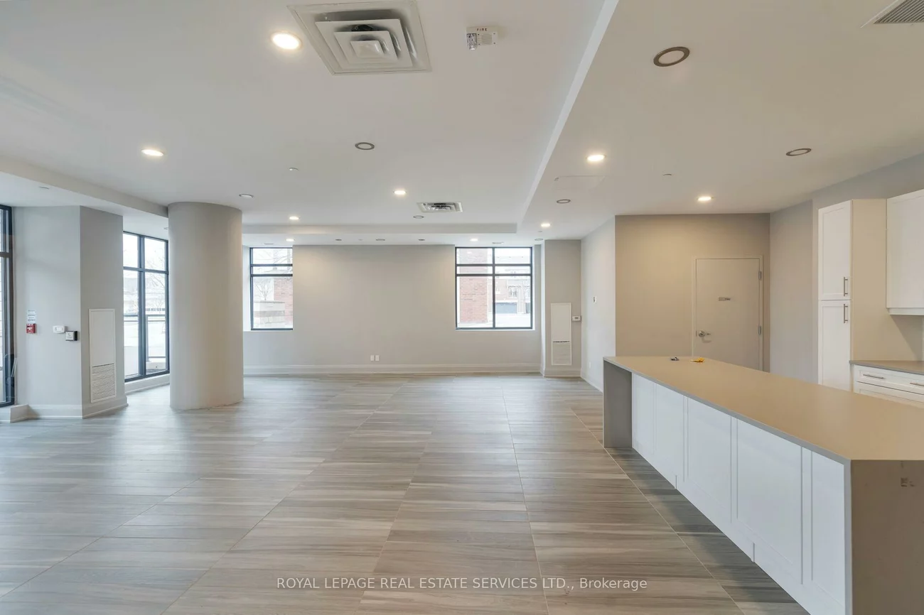 150, Oak Park, 1015 - RO River Oaks, Oakville