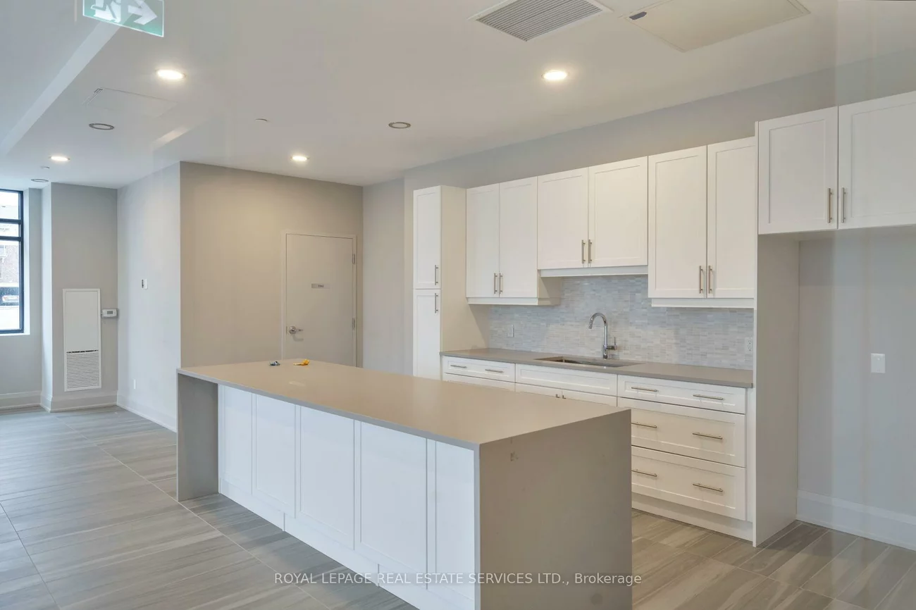 150, Oak Park, 1015 - RO River Oaks, Oakville