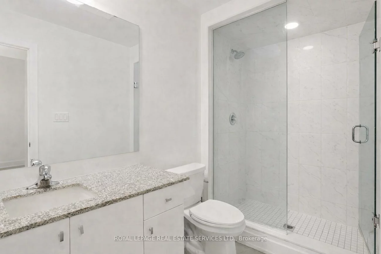 150, Oak Park, 1015 - RO River Oaks, Oakville