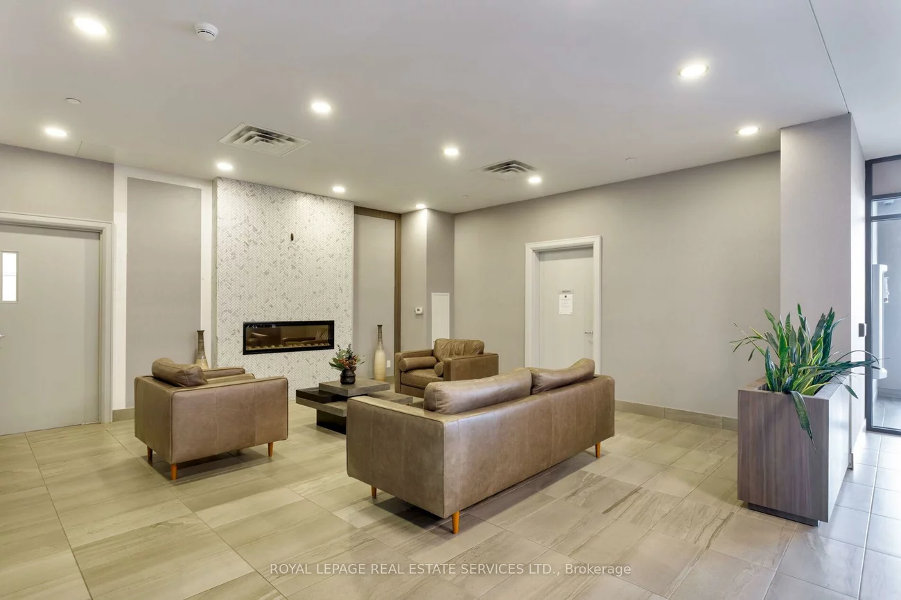 150, Oak Park, 1015 - RO River Oaks, Oakville