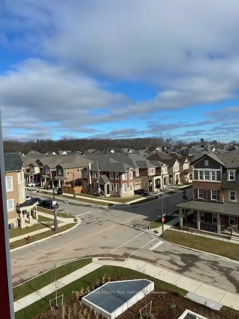 3285, Carding Mill, 1008 - GO Glenorchy, Oakville