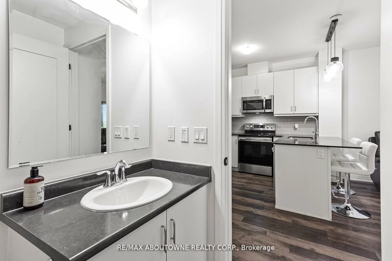 102, Grovewood Common, 1008 - GO Glenorchy, Oakville