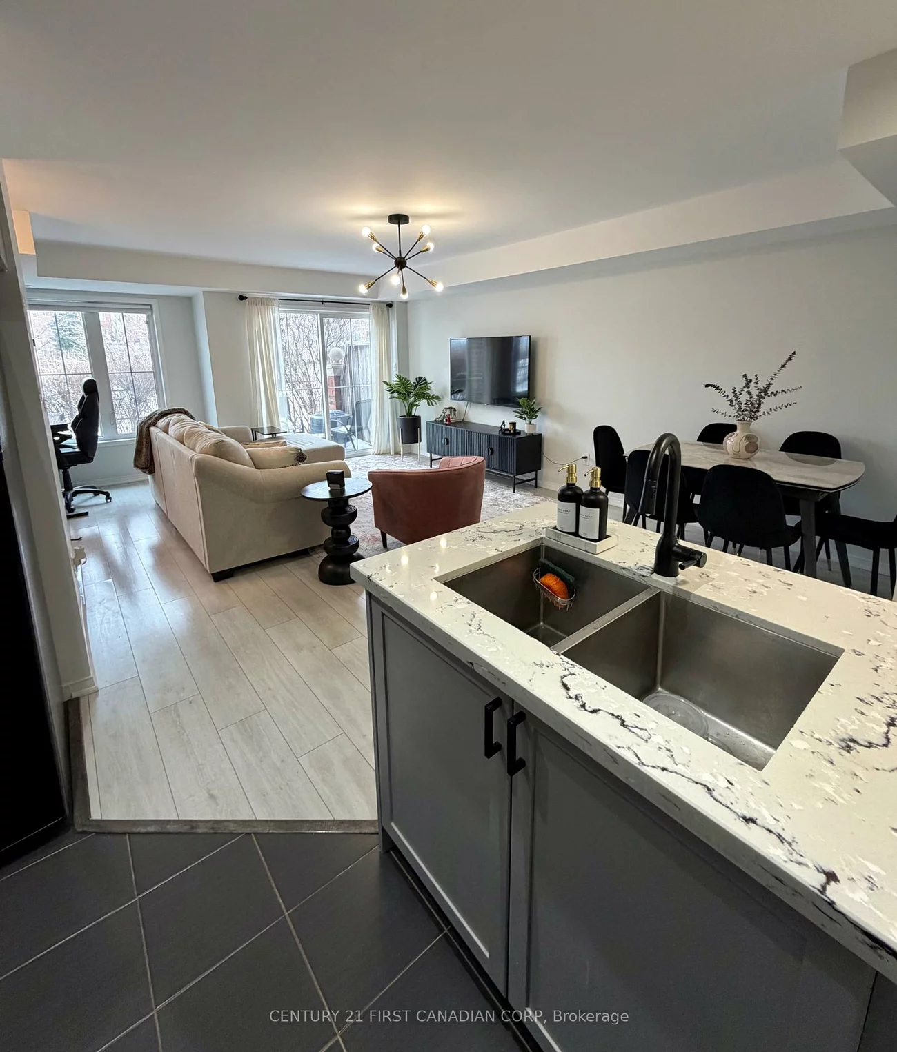 35, Hays, 1015 - RO River Oaks, Oakville