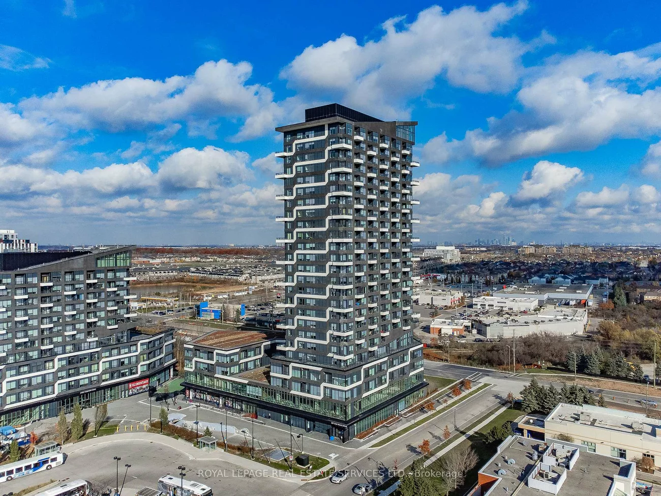 297, Oak Walk, 1015 - RO River Oaks, Oakville