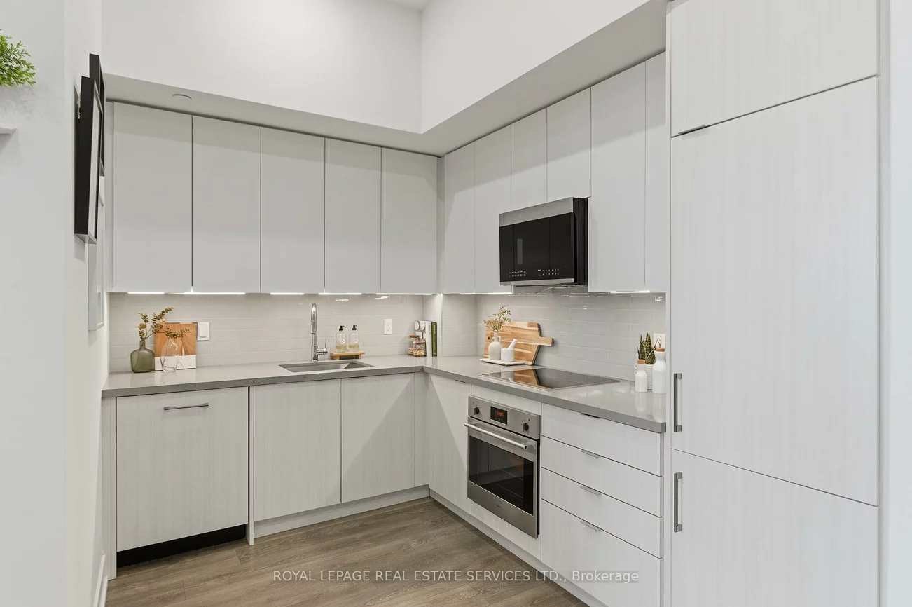 297, Oak Walk, 1015 - RO River Oaks, Oakville