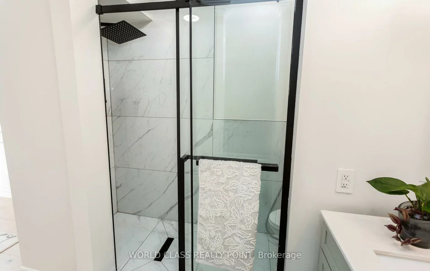 1320, Hampton, 1005 - FA Falgarwood, Oakville