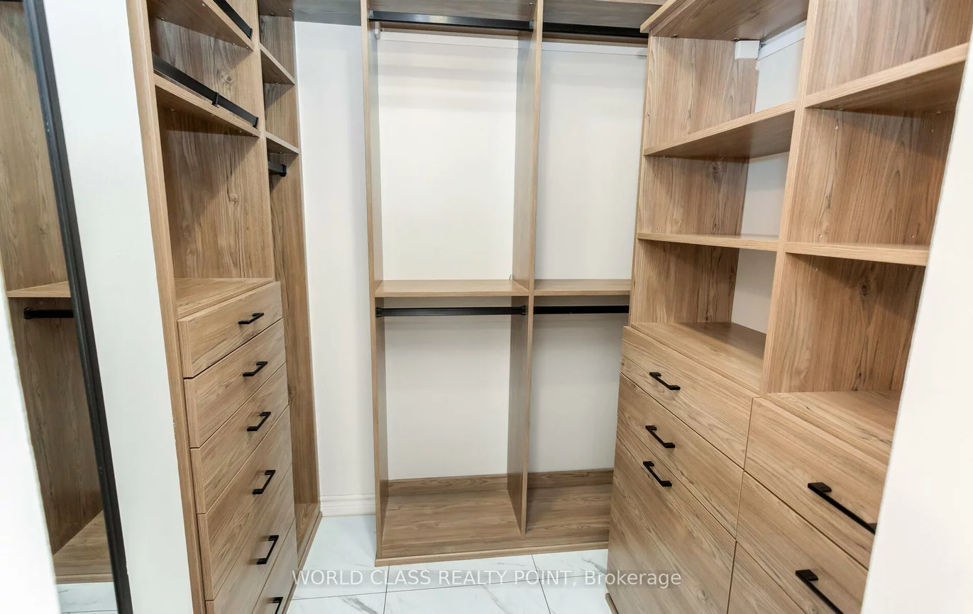 1320, Hampton, 1005 - FA Falgarwood, Oakville