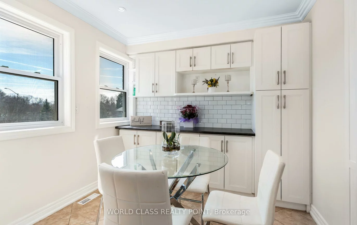 1320, Hampton, 1005 - FA Falgarwood, Oakville