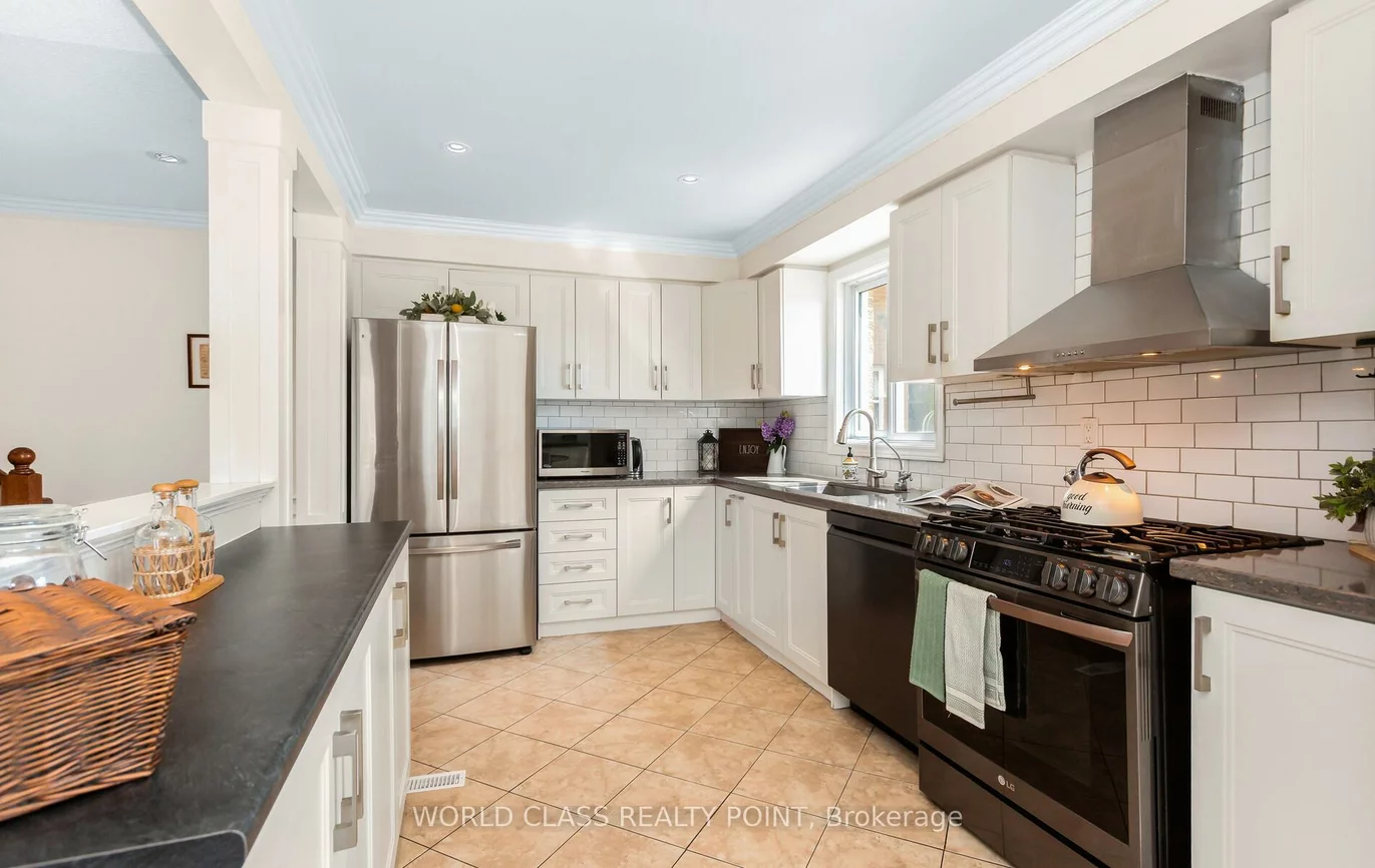 1320, Hampton, 1005 - FA Falgarwood, Oakville
