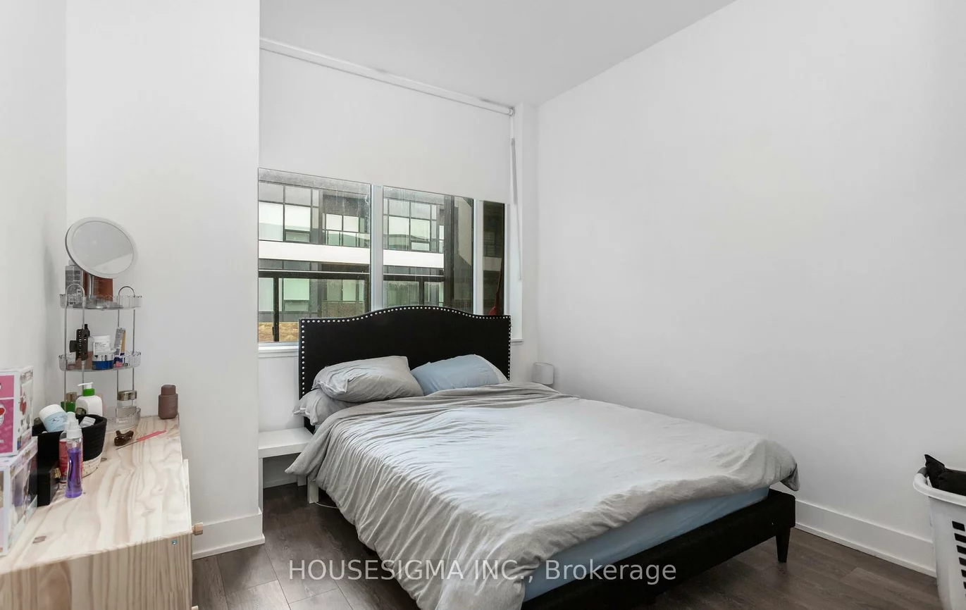 2485, Taunton, 1015 - RO River Oaks, Oakville