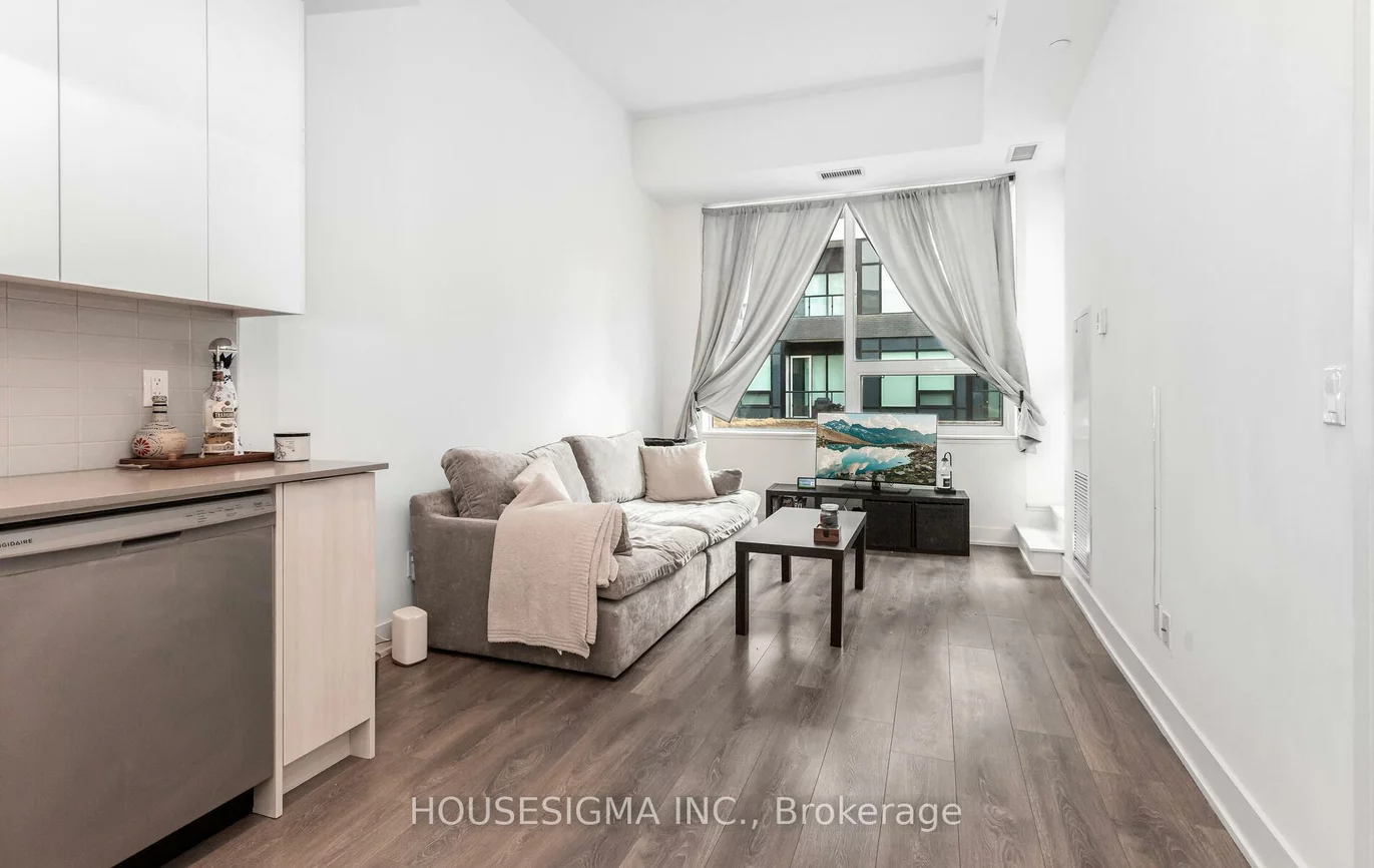 2485, Taunton, 1015 - RO River Oaks, Oakville