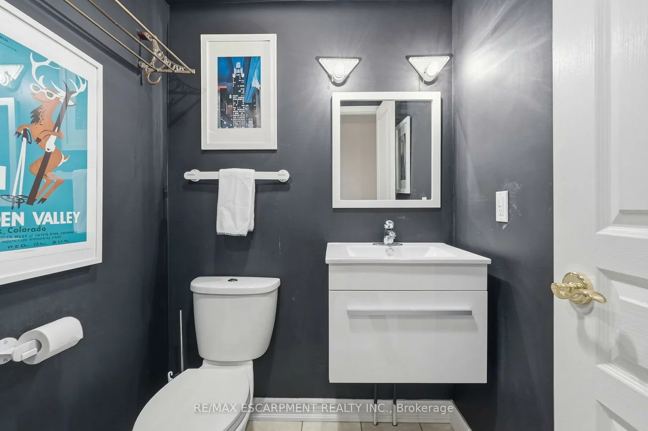 1228, Kirstie, 1003 - CP College Park, Oakville