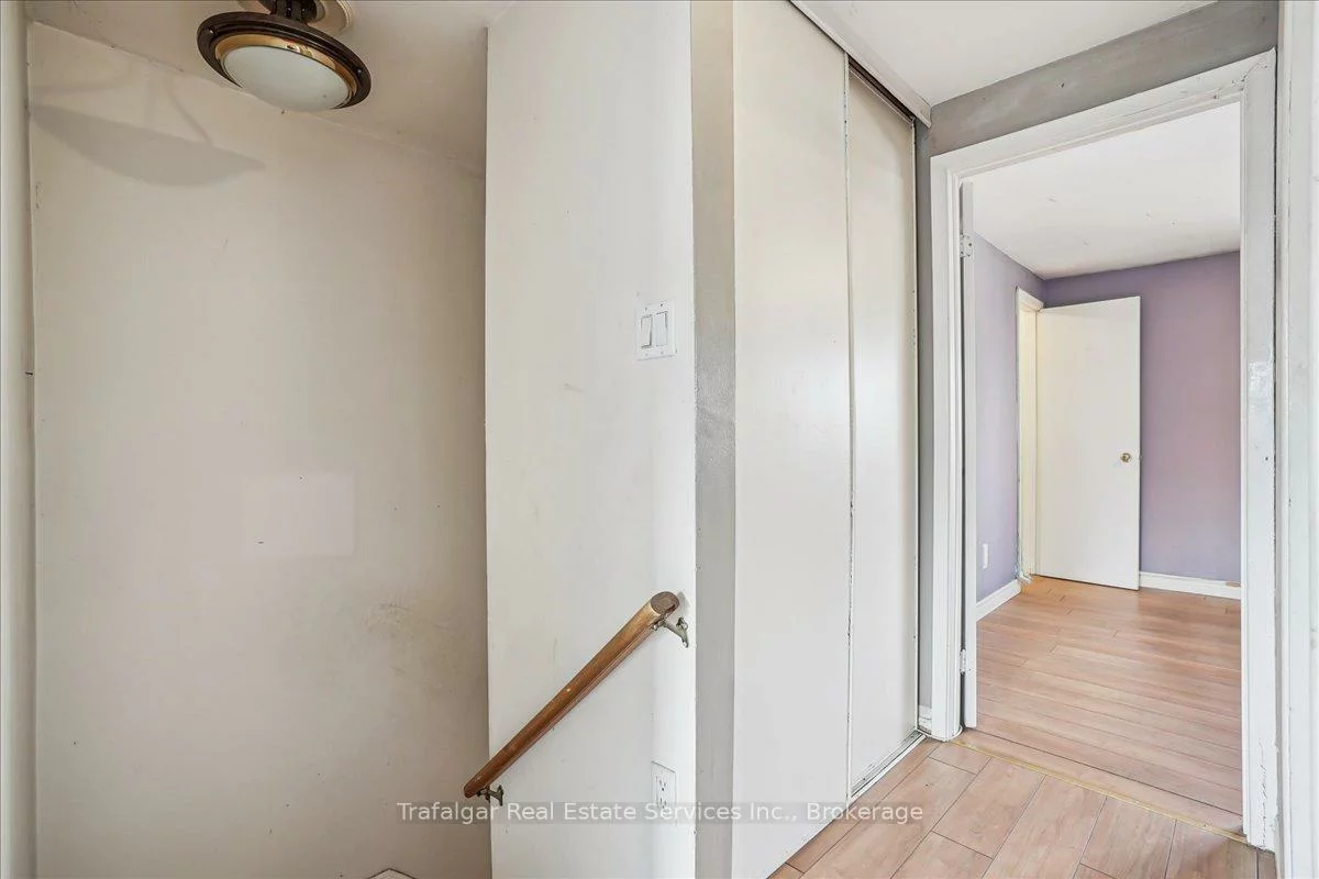 66, Worthington, 1001 - BR Bronte, Oakville