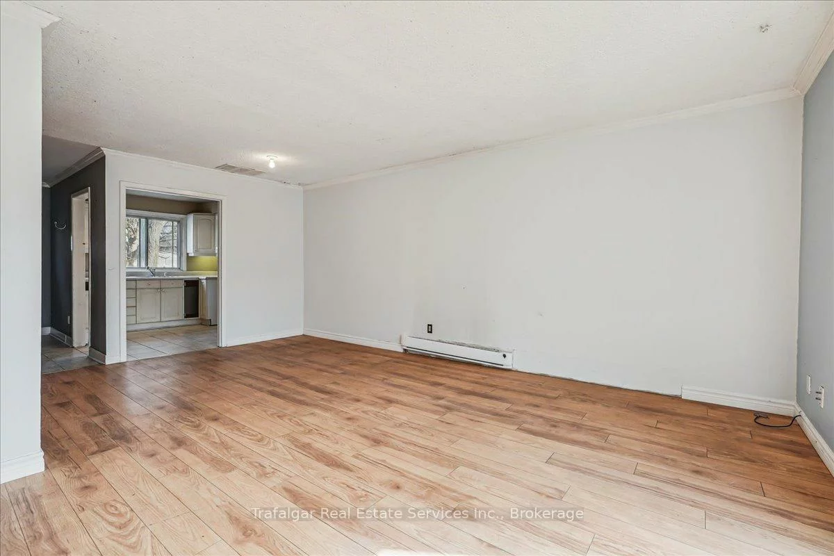 66, Worthington, 1001 - BR Bronte, Oakville