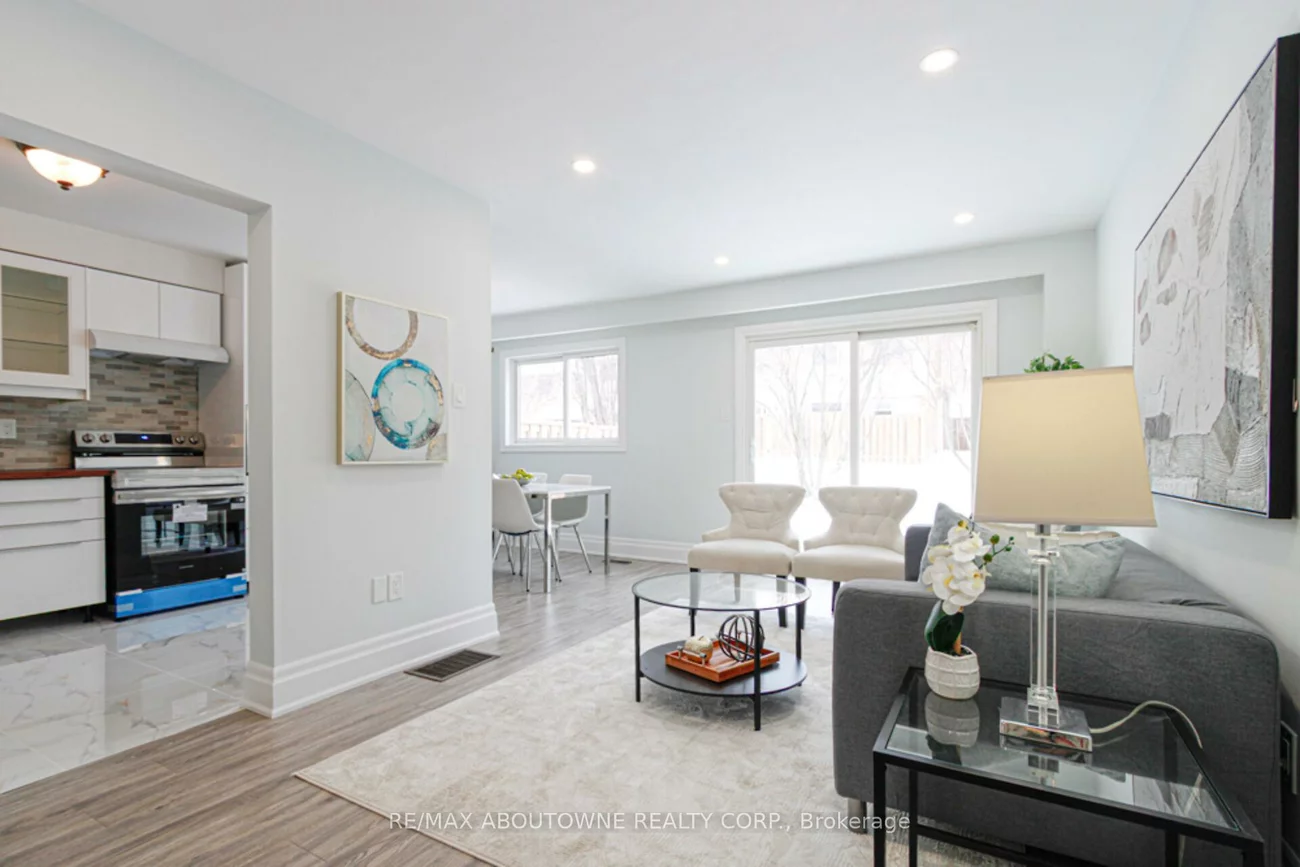 1532, Lancaster, 1005 - FA Falgarwood, Oakville
