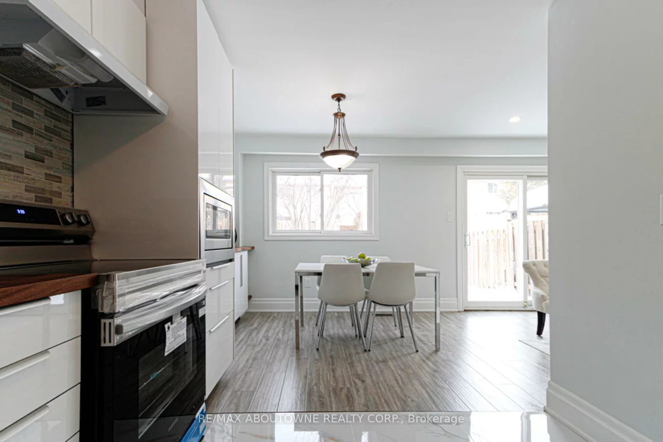 1532, Lancaster, 1005 - FA Falgarwood, Oakville