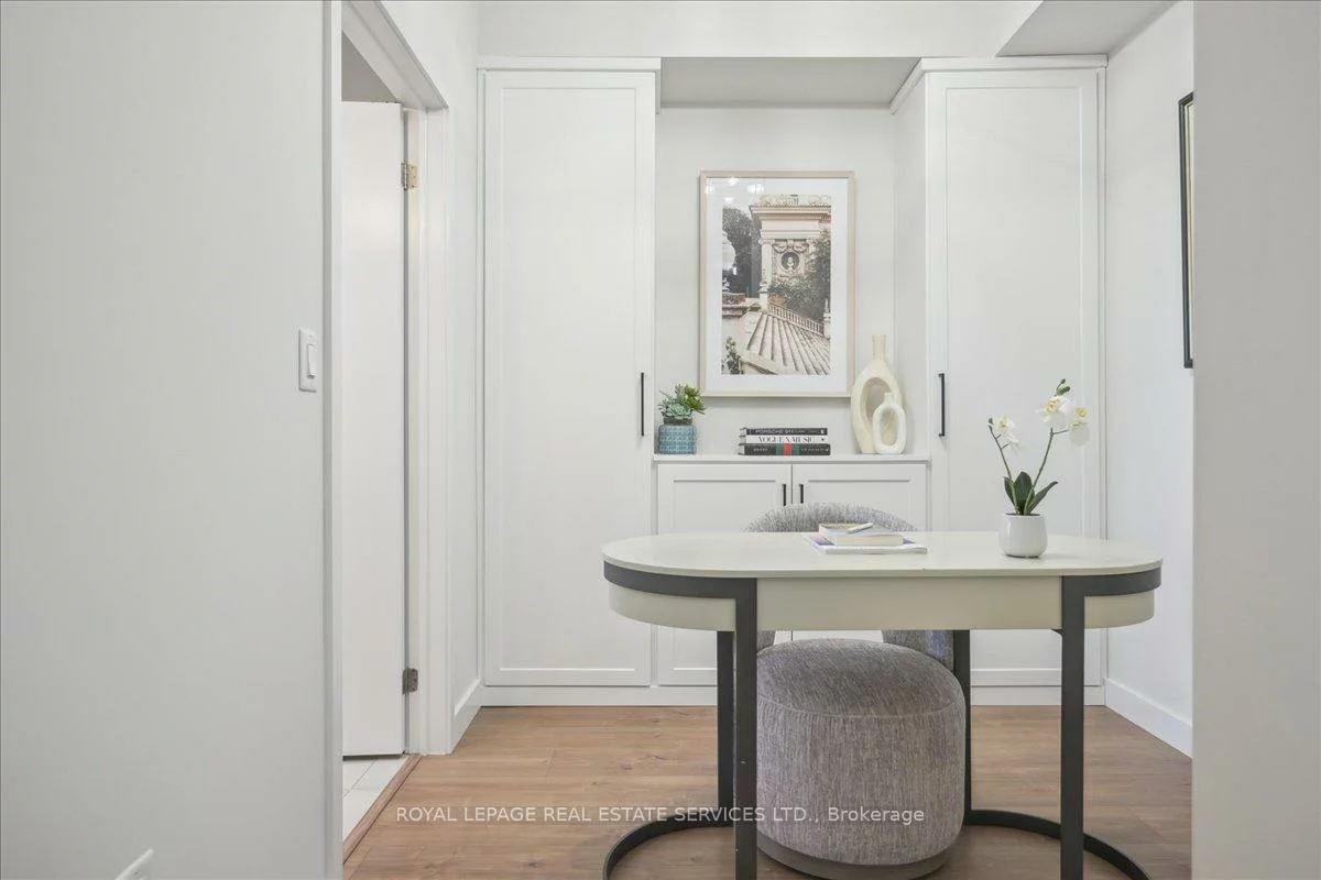 168, Sabina, 1008 - GO Glenorchy, Oakville