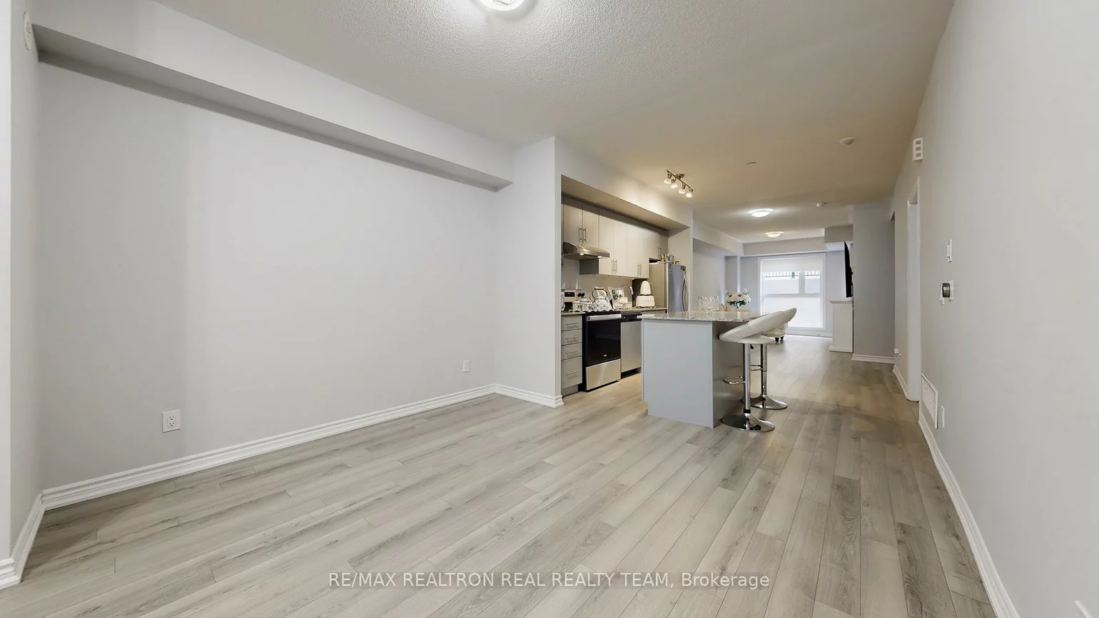 349, Wheat Boom, 1010 - JM Joshua Meadows, Oakville