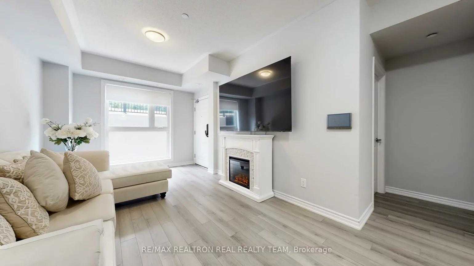 349, Wheat Boom, 1010 - JM Joshua Meadows, Oakville