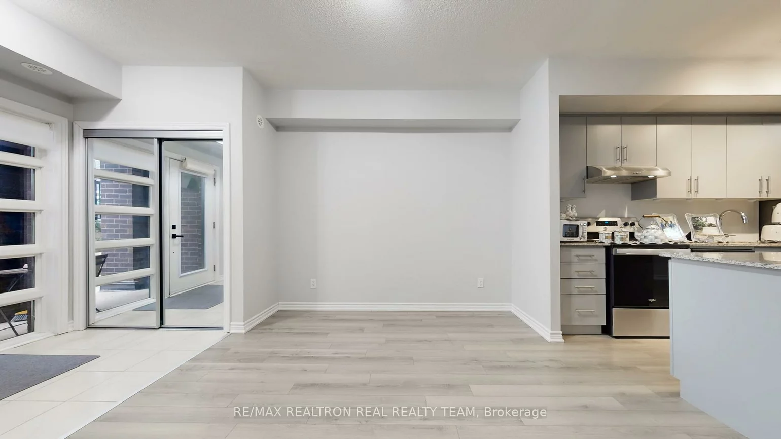 349, Wheat Boom, 1010 - JM Joshua Meadows, Oakville