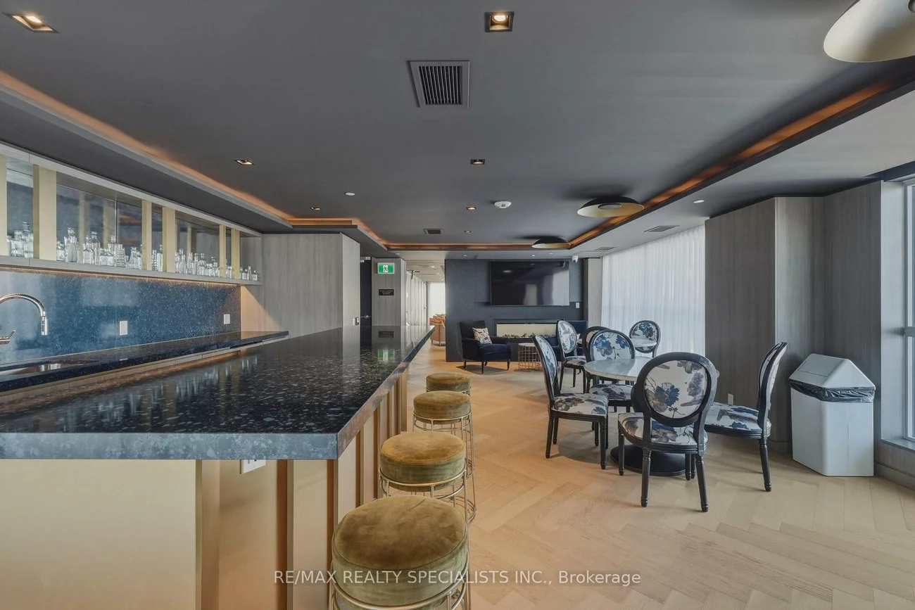 405, Dundas, 1008 - GO Glenorchy, Oakville