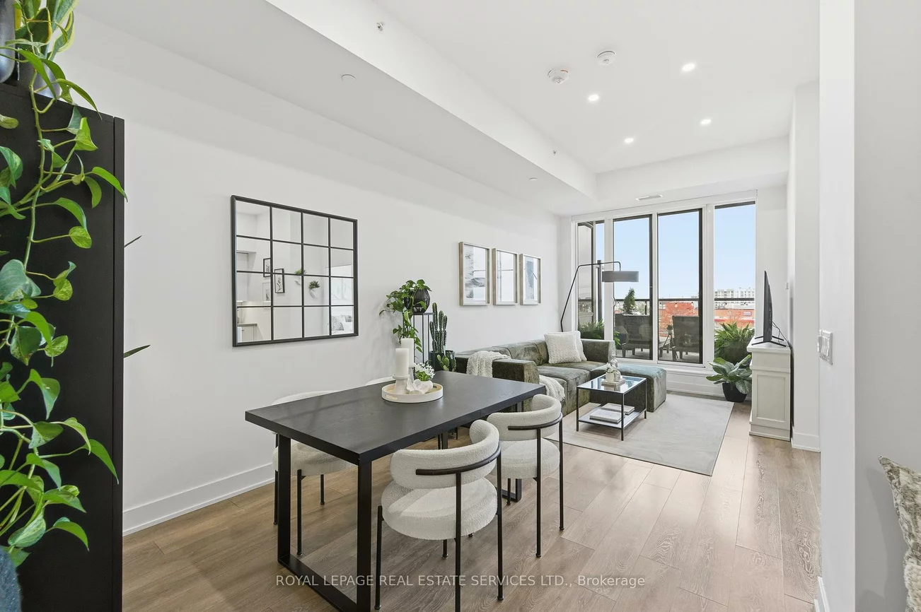 297, Oak Walk, 1015 - RO River Oaks, Oakville