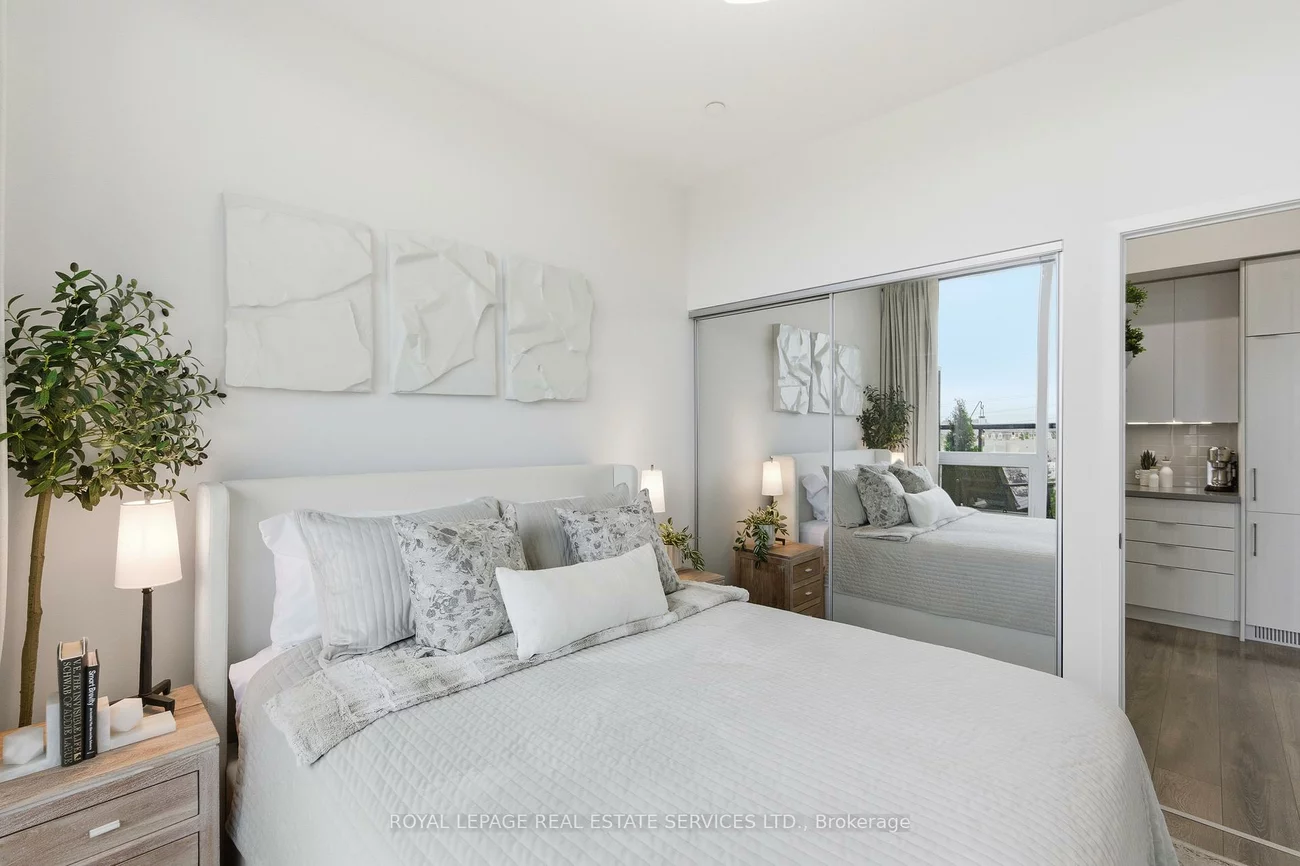 297, Oak Walk, 1015 - RO River Oaks, Oakville