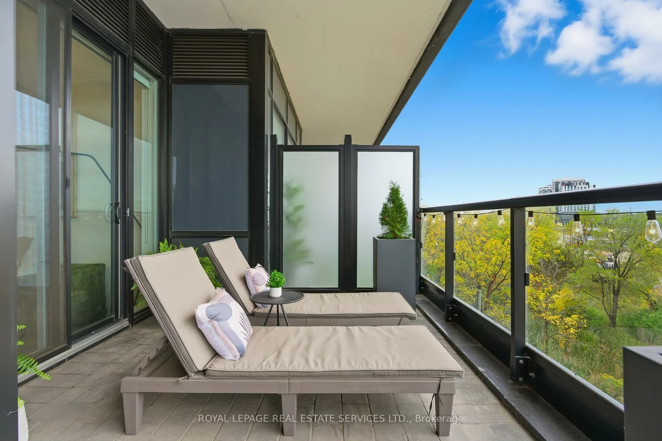 297, Oak Walk, 1015 - RO River Oaks, Oakville