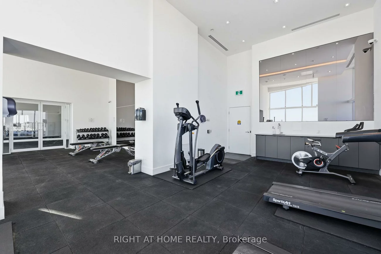 297, OAK WALK, 1015 - RO River Oaks, Oakville