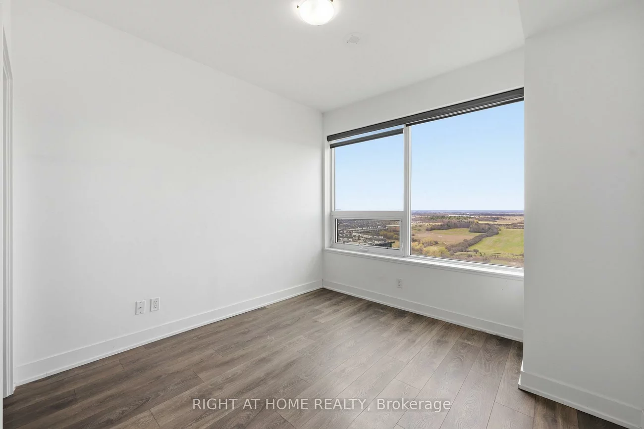 297, OAK WALK, 1015 - RO River Oaks, Oakville