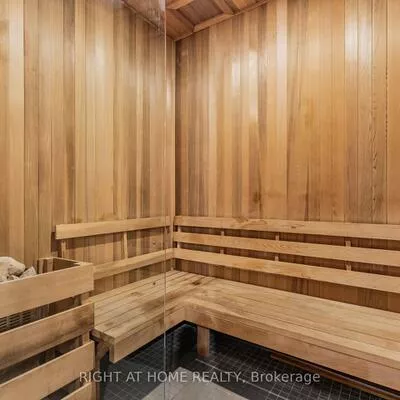 297, OAK WALK, 1015 - RO River Oaks, Oakville