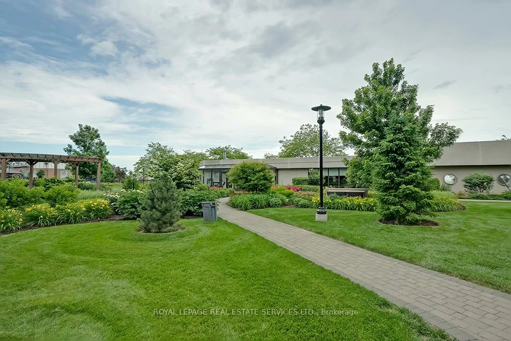 2180, Marine, 1001 - BR Bronte, Oakville