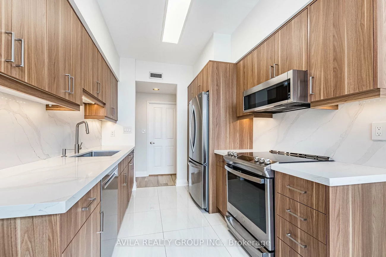 2199, Sixth, 1015 - RO River Oaks, Oakville