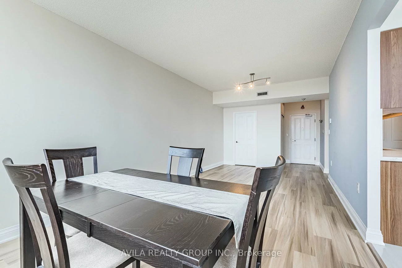 2199, Sixth, 1015 - RO River Oaks, Oakville
