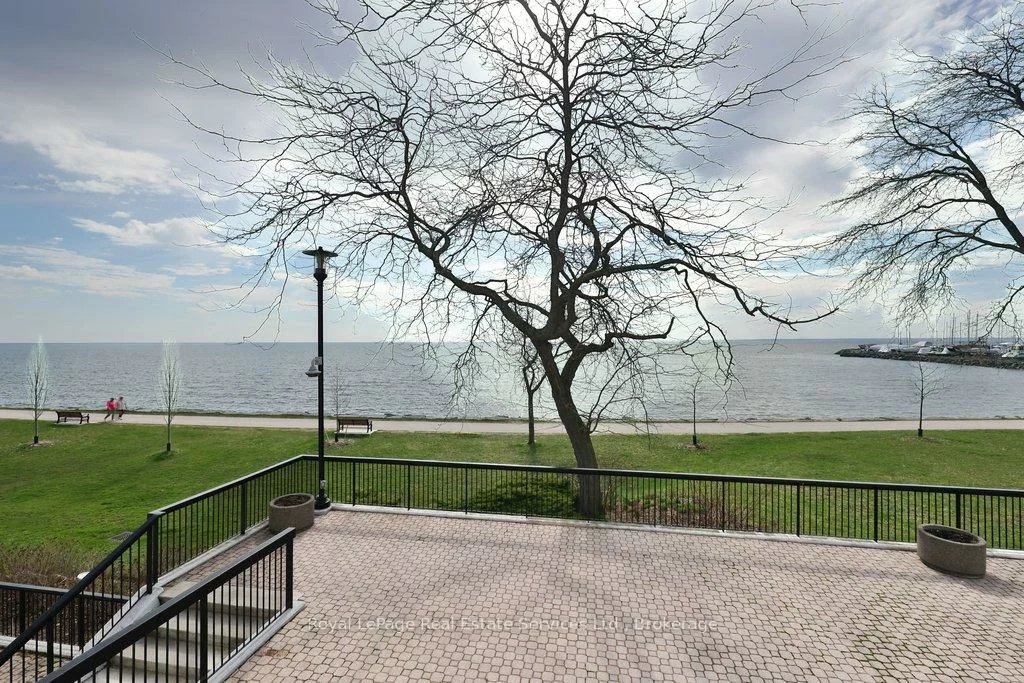 2180, Marine, 1001 - BR Bronte, Oakville