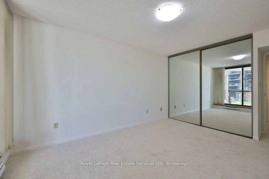 2180, Marine, 1001 - BR Bronte, Oakville