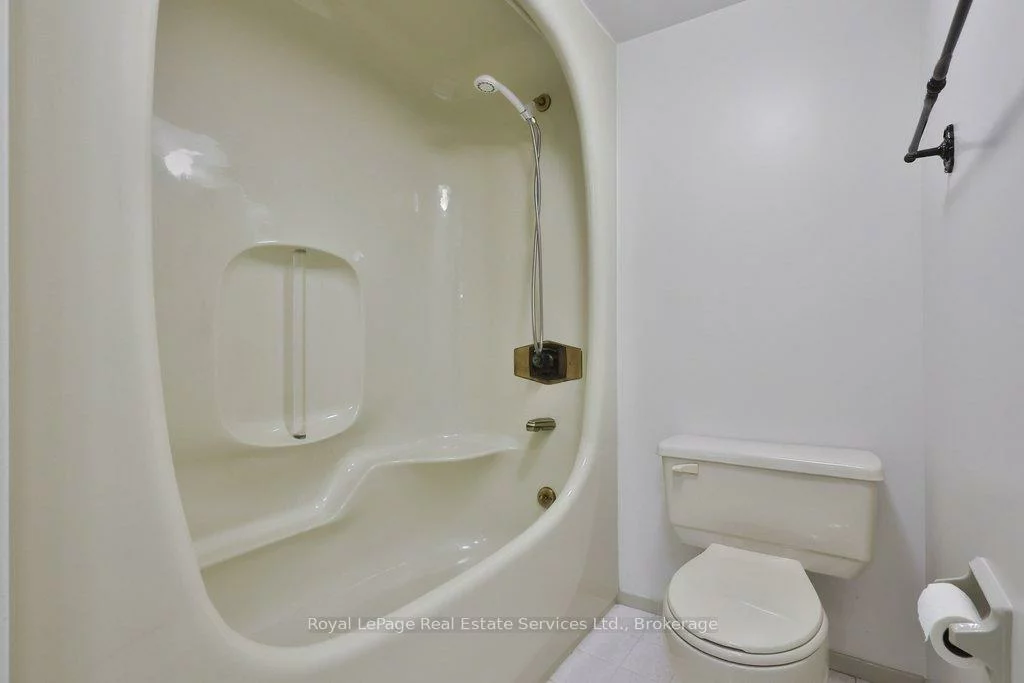 2180, Marine, 1001 - BR Bronte, Oakville