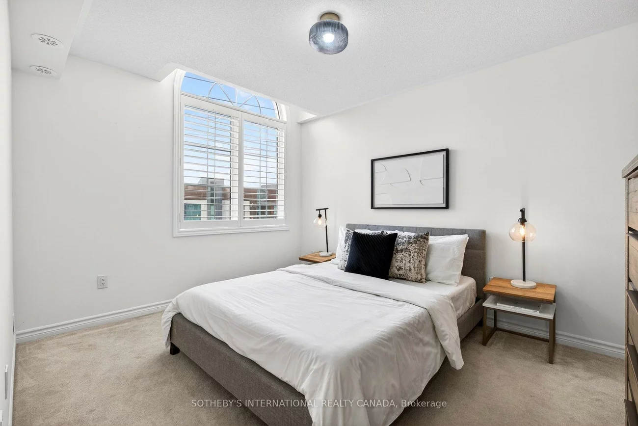 2420, Baronwood, 1019 - WM Westmount, Oakville