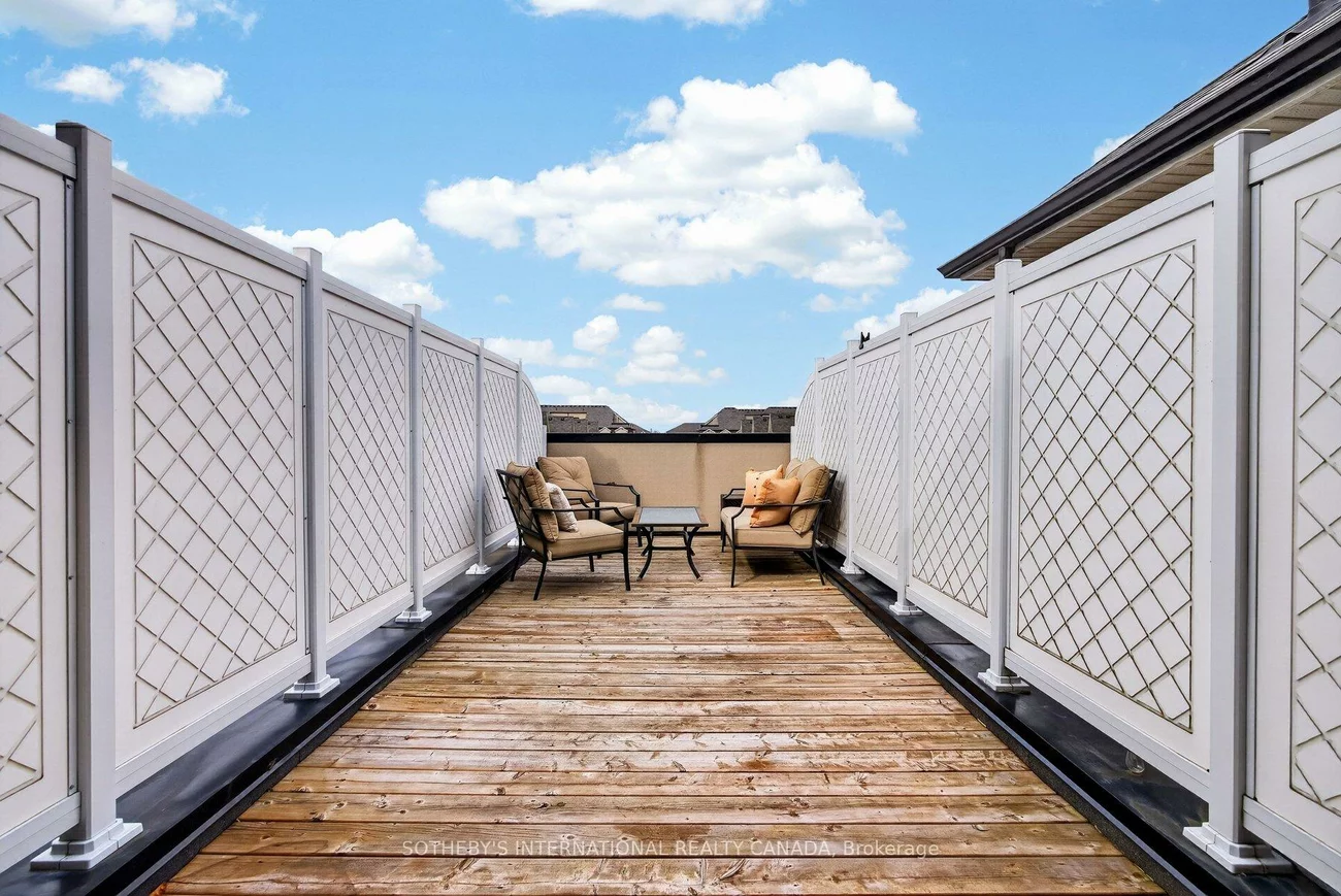 2420, Baronwood, 1019 - WM Westmount, Oakville