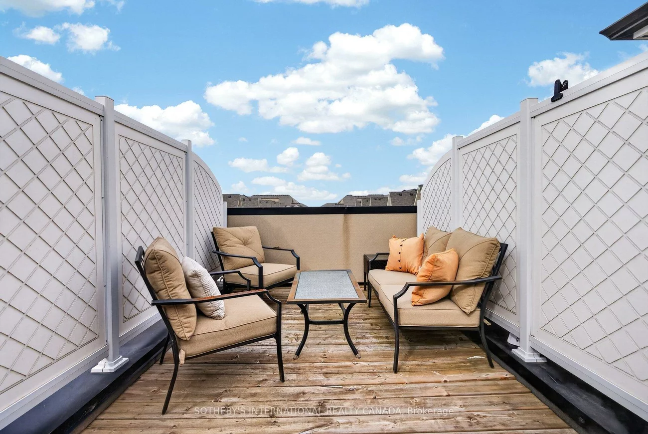 2420, Baronwood, 1019 - WM Westmount, Oakville