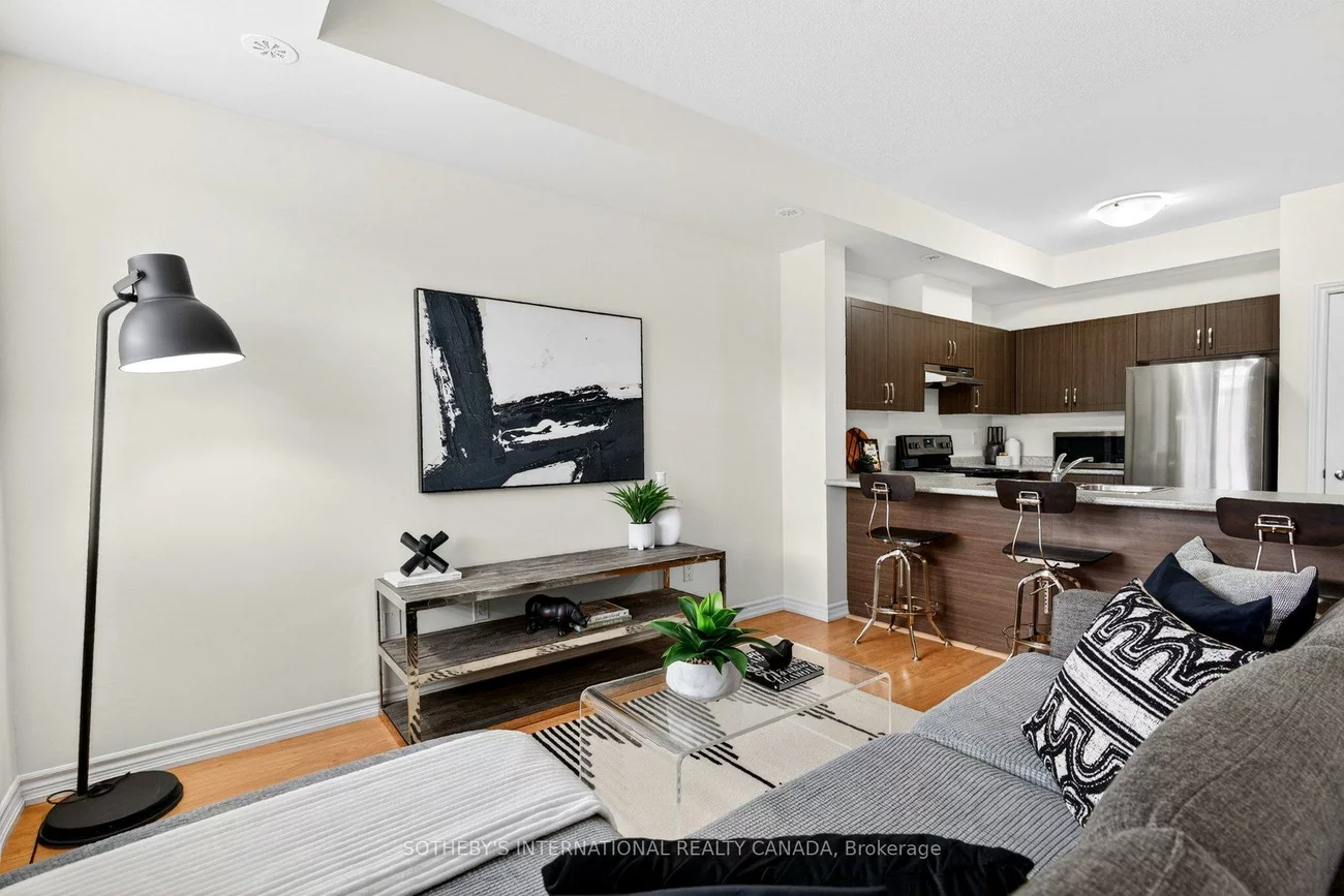 2420, Baronwood, 1019 - WM Westmount, Oakville