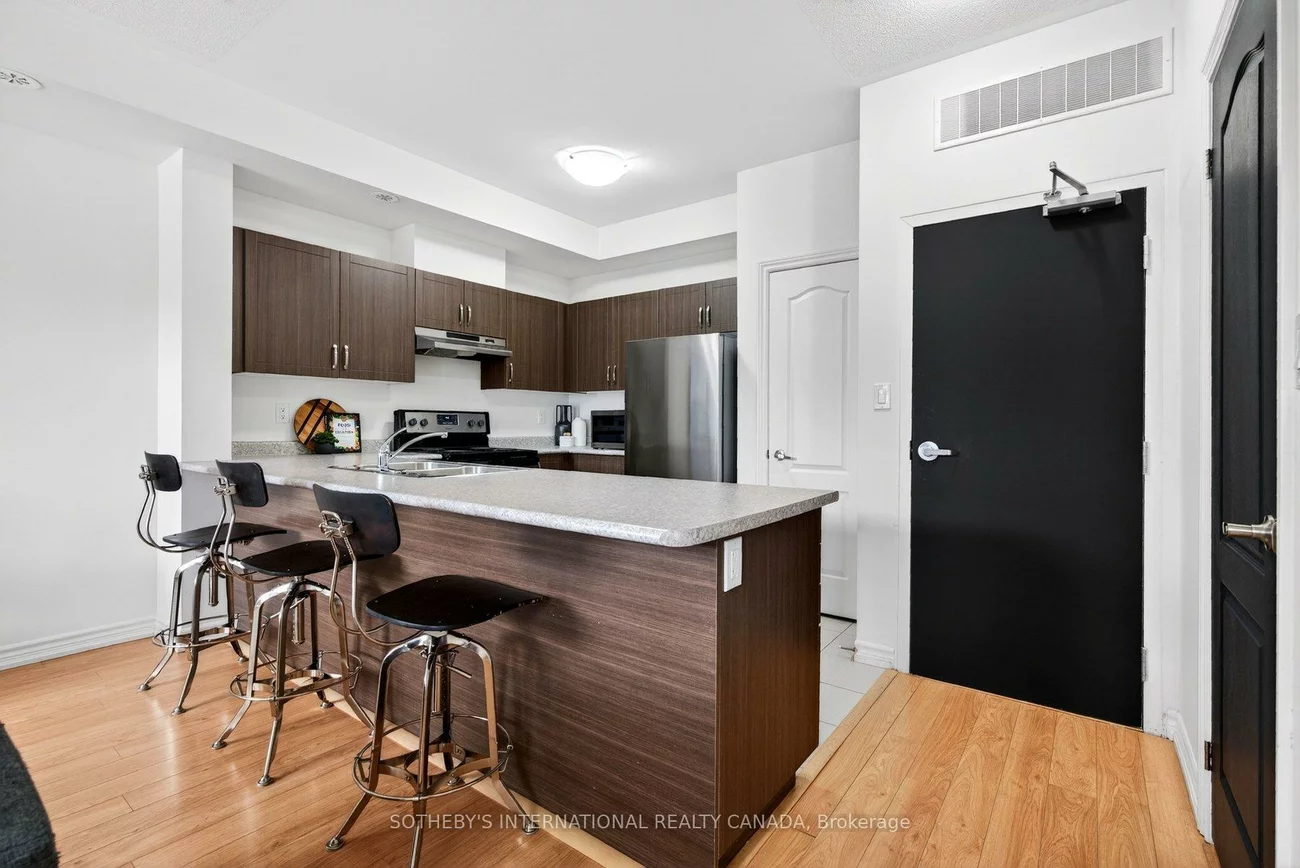 2420, Baronwood, 1019 - WM Westmount, Oakville