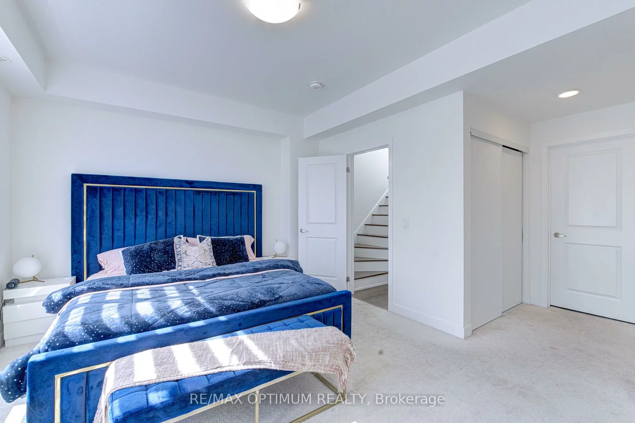 3070, Sixth, 1008 - GO Glenorchy, Oakville