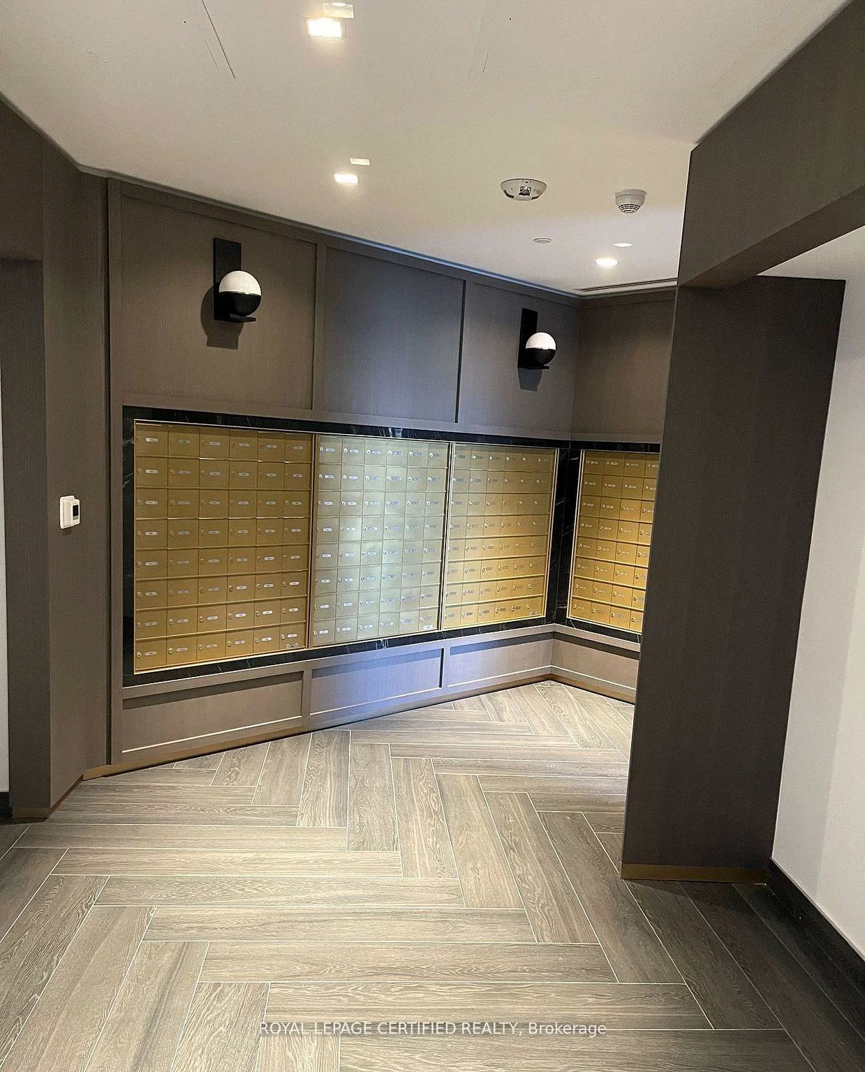 395, Dundas, 1008 - GO Glenorchy, Oakville