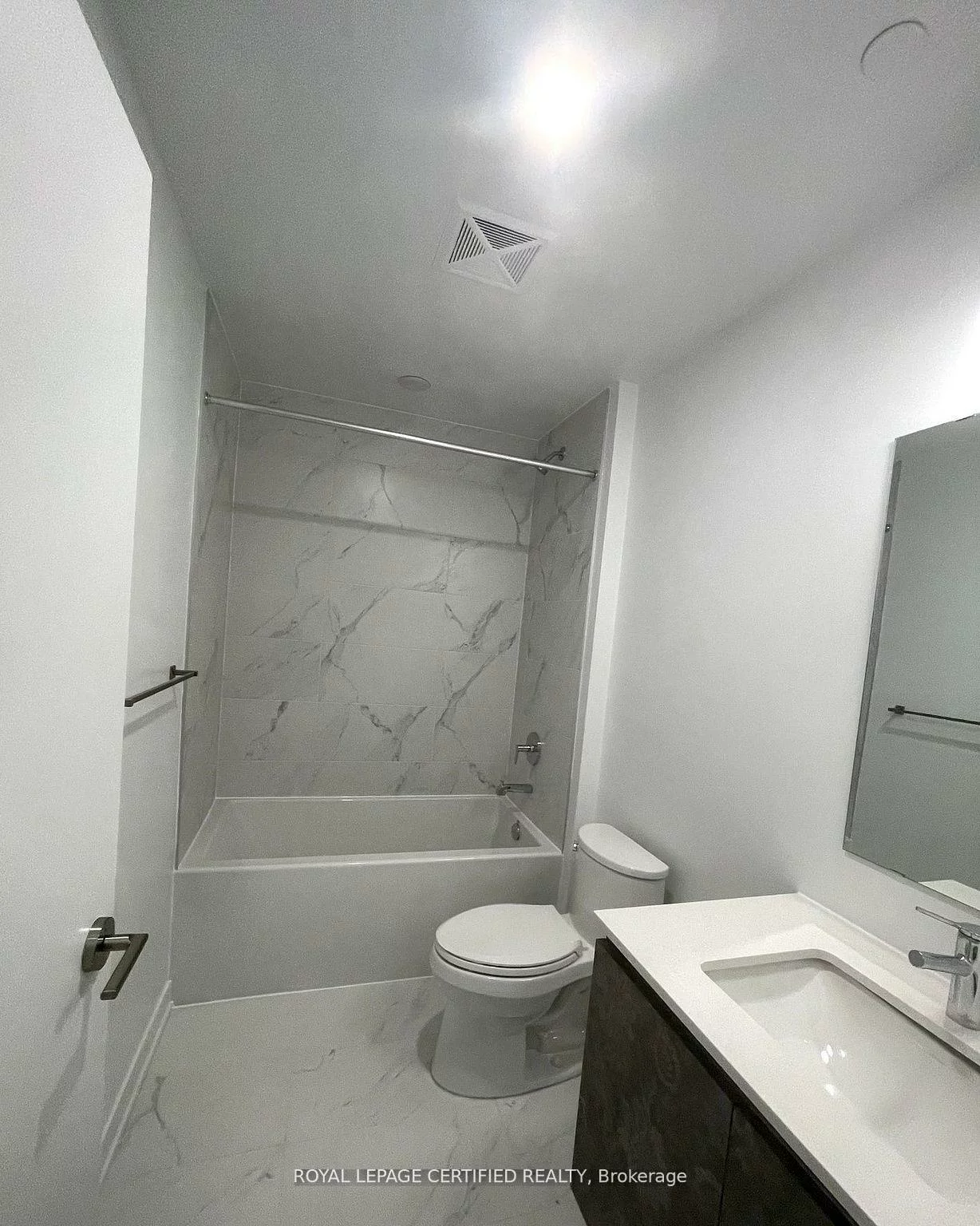 395, Dundas, 1008 - GO Glenorchy, Oakville